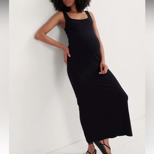 Old Navy Maternity Dress